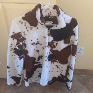 Sherpa cow print Pull over